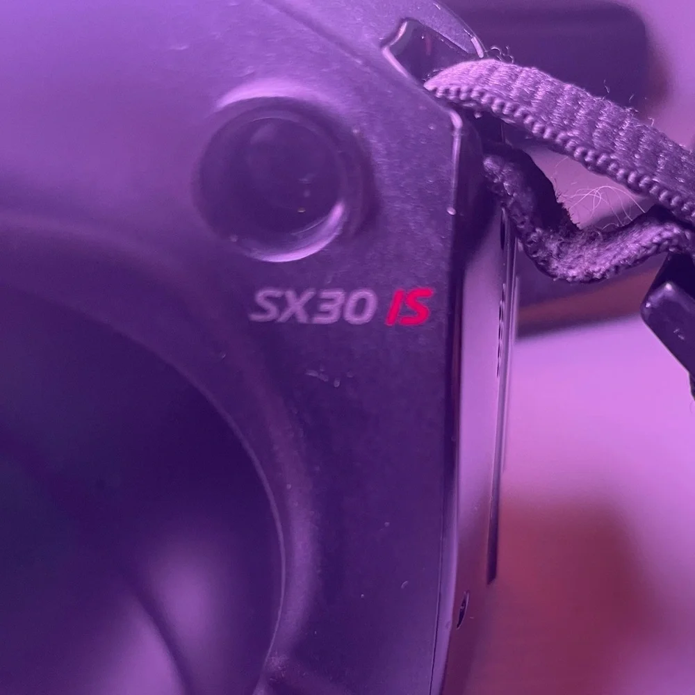 Canon PowerShot SX30 IS